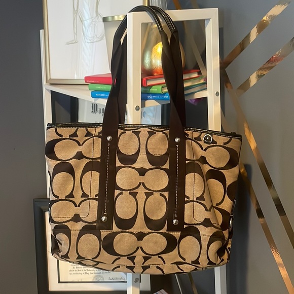 Coach Tote Bag - Picture 1 of 3